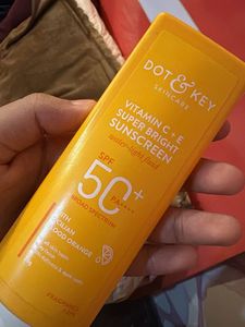 Dot &amp; Key Vitamin CE Super Bright Sunscreen