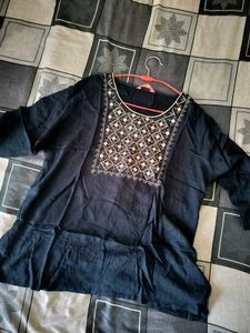 Stylish Navy Blue Embroidered Kurta