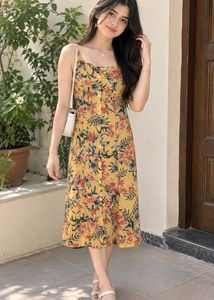 H&M Divided Floral Print Top