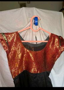 Elegant Black &amp; Gold Ethnic kurta