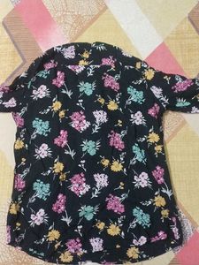 Floral Print Button-Up Tunic Top