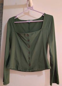 Chic Green Button-Up Top