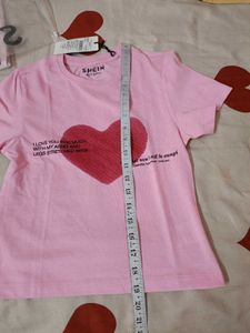 SHEIN Pink Heart Graphic Tee