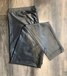 Leather Looking Leggings From italy 🇮🇹
