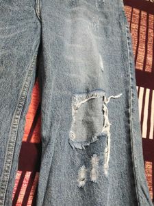 Distressed Wide Leg Jeans combo