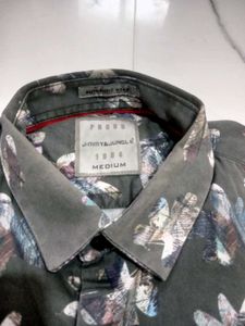 m size olive green beautiful shirt