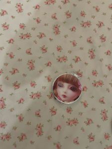Doll mirror