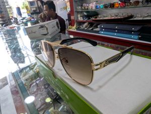 Stylish Designer Sunglasses Maybach editing premiu