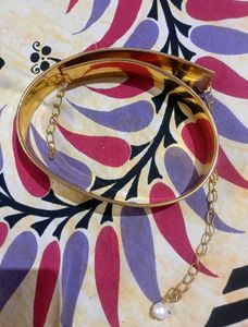 Belt With Parl Detail