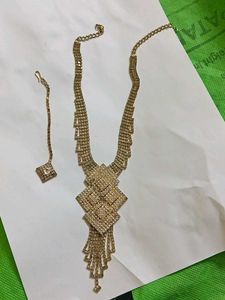 Gold Rhinestone Necklace &amp; Maang Tikka Set
