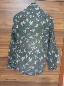 m size olive green beautiful shirt