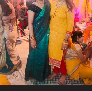 Beautiful 2 Colour Saree