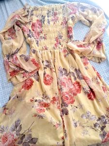 Chic Floral Off-Shoulder Maxi Dress