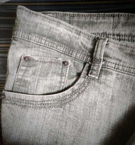 Men’s Grey Washed Denim Jeans – Size 44