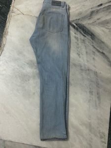 Light Wash Straight Leg Jeans