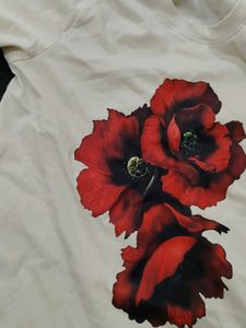 SHEIN Cream Poppy Graphic Tee