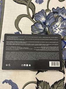 Eyeshadow Palette with Beautiful Shades