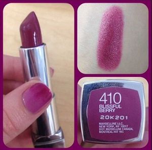 Maybelline Blissful Berry Lipstick