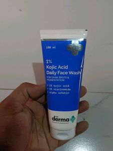 The Derma Co. 1% Kojic Acid Face Wash