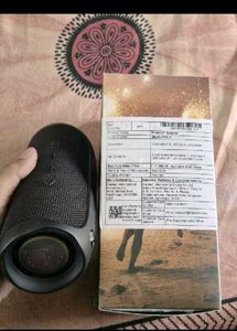 JBL Flip 5 Portable Bluetooth Speaker – Like New