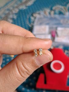 Sparkling Stud Earrings gold