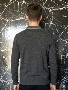 Men's Dark Grey Long Sleeve Sweater