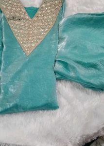 free delivery Turquoise Kurta Set with Embellished