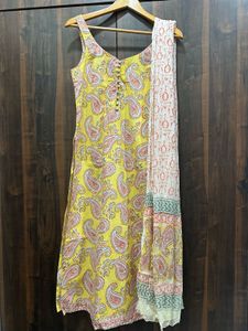PURE COTTON Yellow Paisley Print Kurta Set