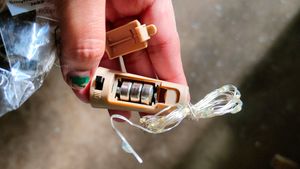 Diy Single Coloured Light