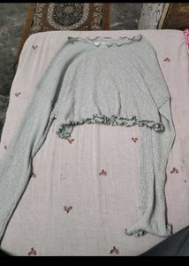 Cute Cropped Ruffled top