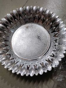 Flower Shaped Thaal
