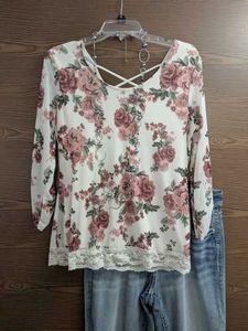 Floral Lace Cold Shoulder Top