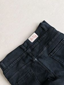 Stylish Dark Wash Skinny Jeans
