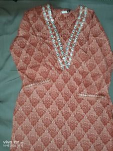 🌸 Elegant coral Printed Kurti 🌸🌸