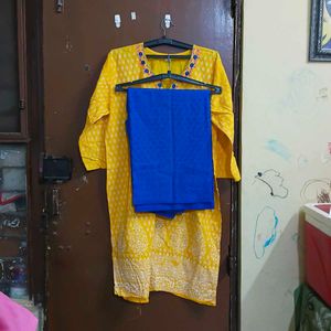 combo of 3 mixed size kurti pant set