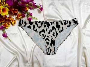 🇳🇿💫🎀Stylish Leopard Print Bikini Bottom