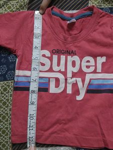 Superdry T-Shirt - Size M