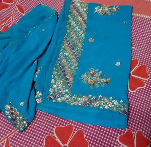 Heavy Saree With Blouse Combo ❤️