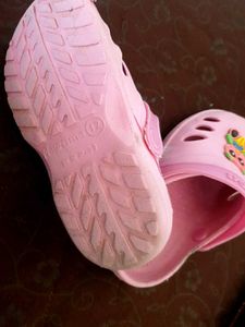 Adorable Pink Bear Cling-On Sport Slides