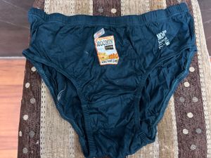 Comfortable Women's Briefs (combo of 7))