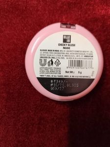 Elle 18 Cosmetic Bundle