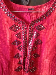 Vibrant Red Embellished Kurta for women