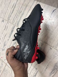 Black Sports Shoes