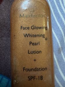 Maxfactor Face Glowing Lotion+ ADS highlighter loo
