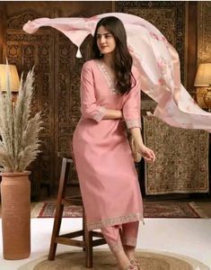 Elegant Pink Embroidered Kurta Set
