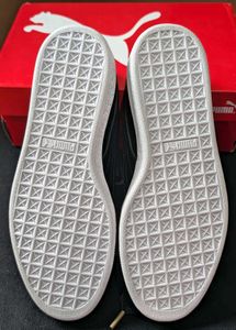 Puma Women's 🖤🩶Basket Heart Sneakers🖤🩶