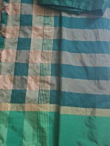 Green &amp; Beige Checked Saree with Blouse