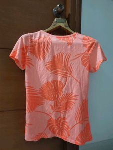 Peach Tropical Print Tee 🍊