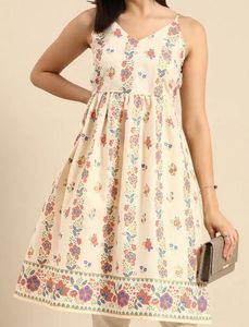women floral printed empire kurta