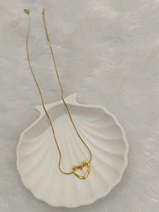 Delicate Gold Heart Necklace